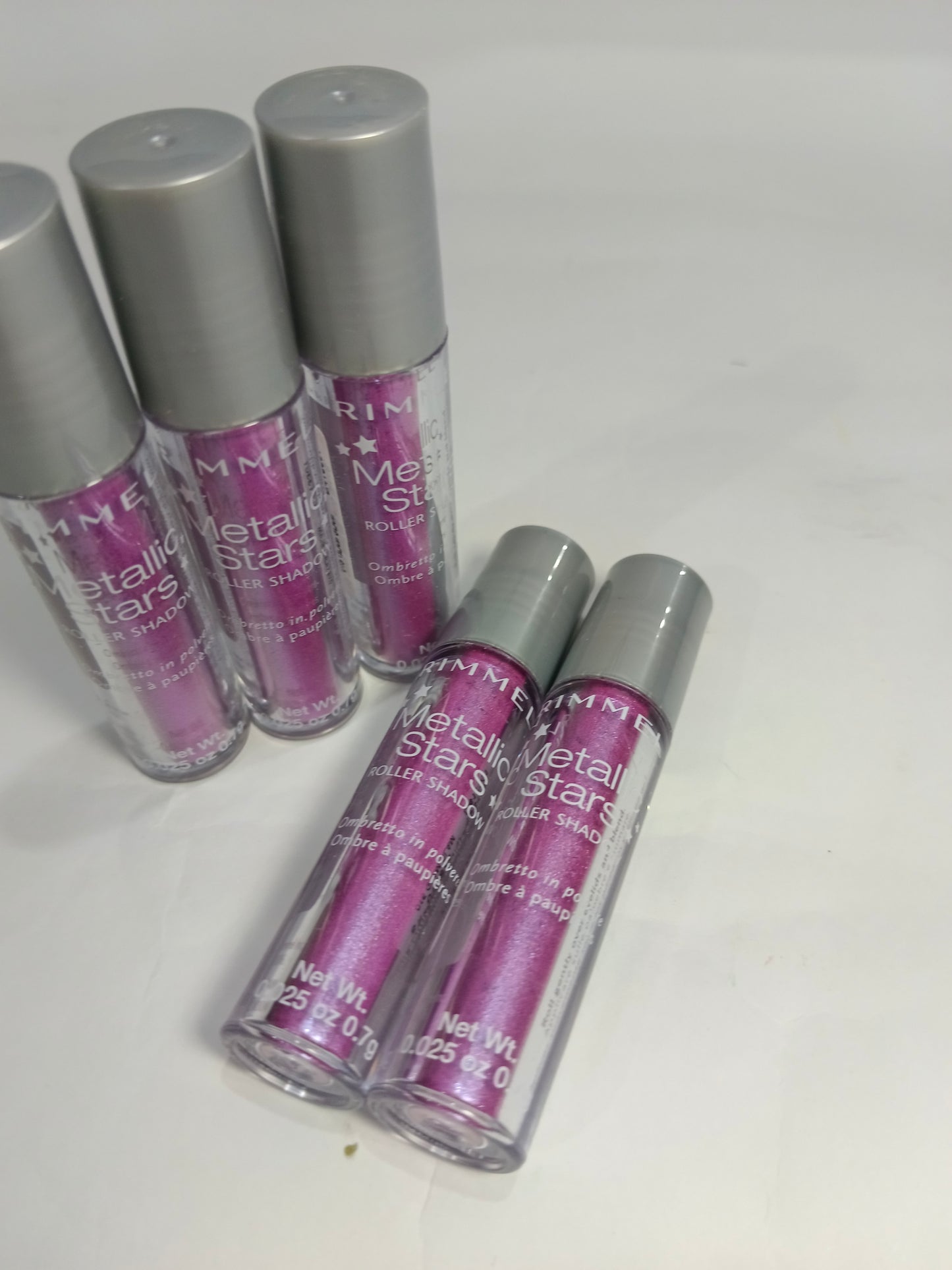 Rimmel Metallic Stars Dust ā Long Lasting Shimmer Powder for Face & Eyes