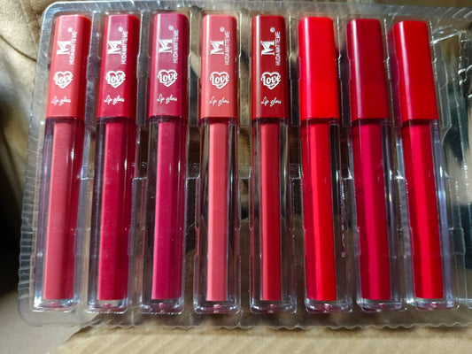 Huda matte me lip gloss