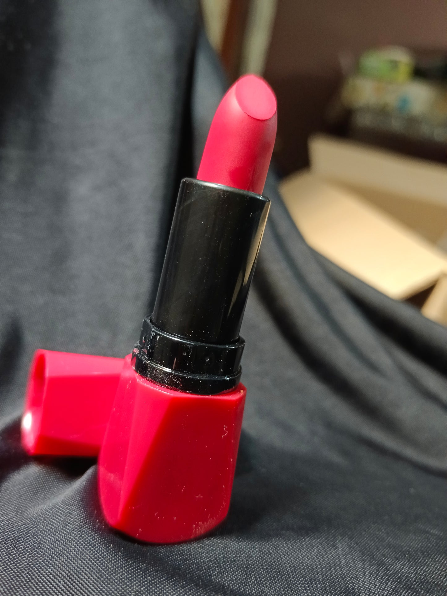 Kuke Matte Lipstick – Long Lasting, Waterproof & Velvet Matte Finish